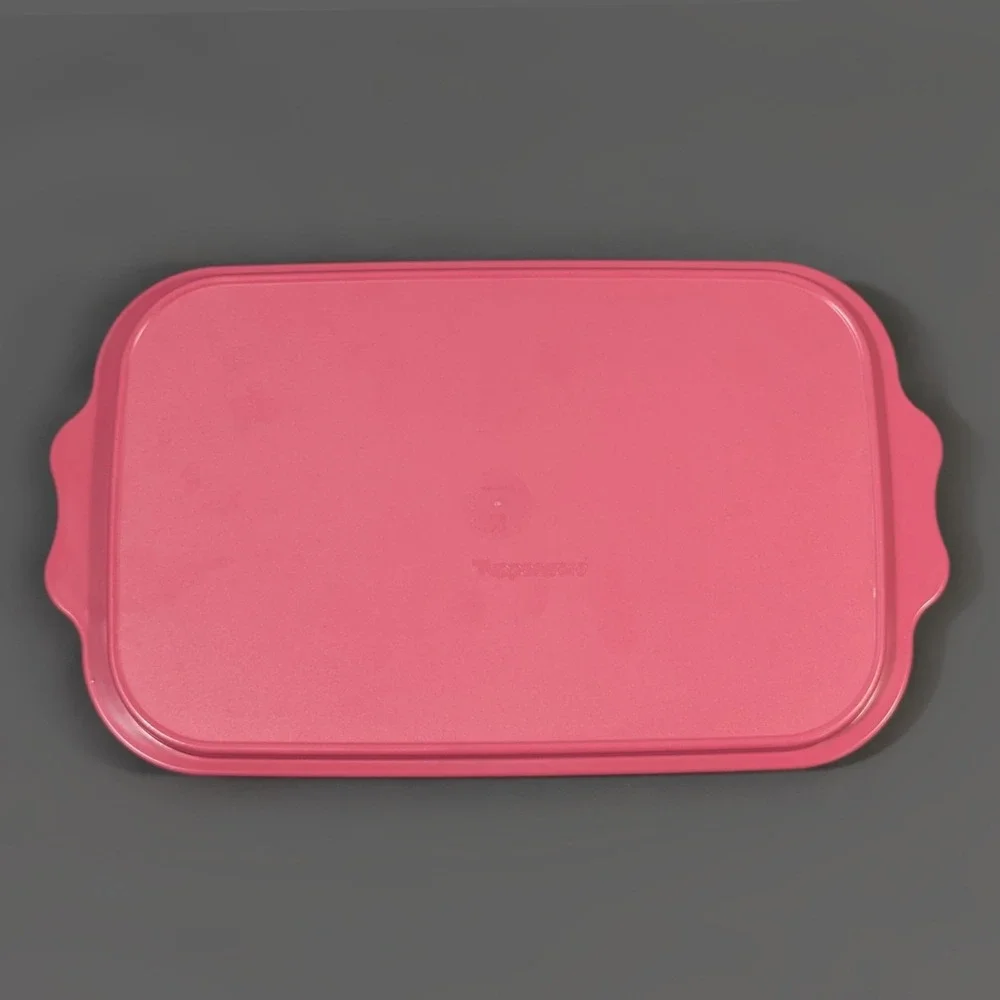 Tupperware cookie cutter